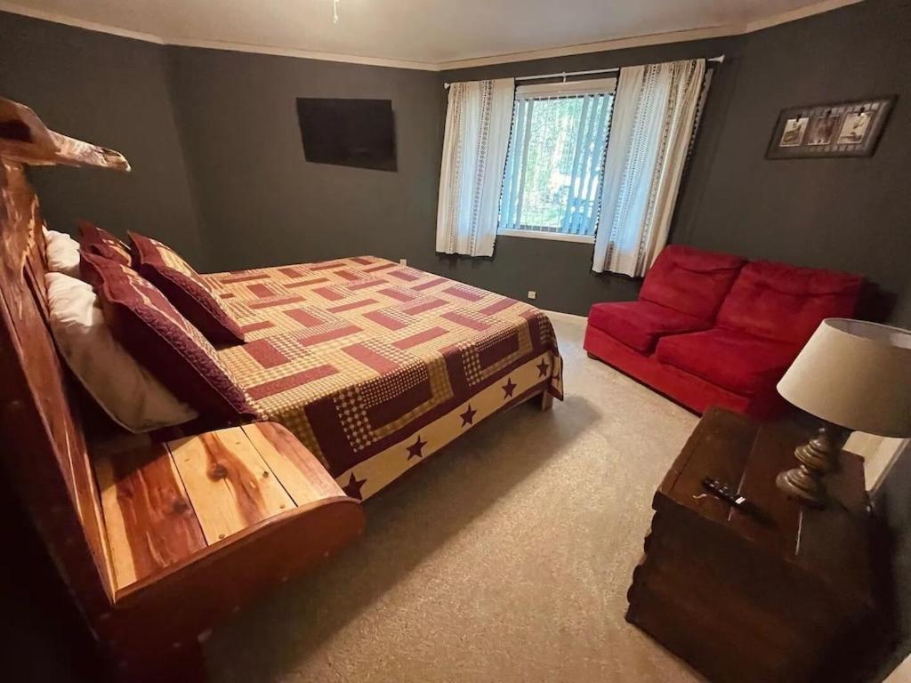 Cabin With Treehouse Views, 3 King Beds, 4 Bunks, And Large Hot Tub! Gatlinburg Zewnętrze zdjęcie